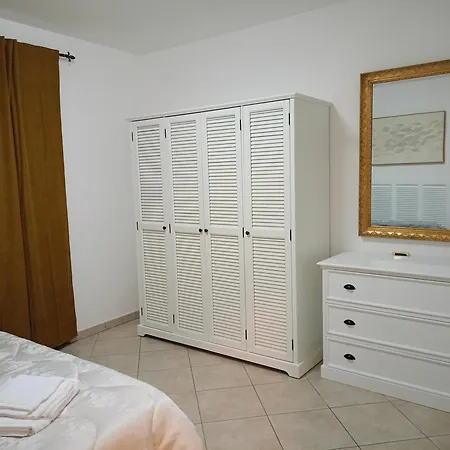 Da Enza - Al Mare Apartmán